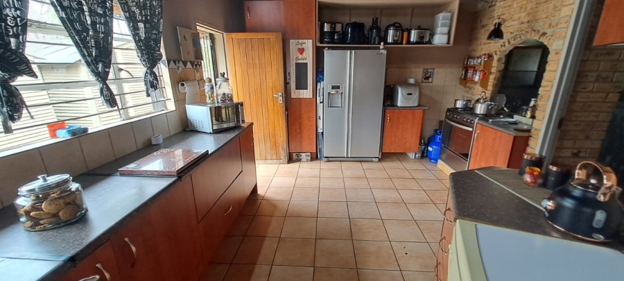 3 Bedroom Property for Sale in Olifantsnek North West